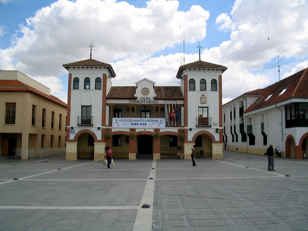 Ayuntamiento by Joaquin Toledo