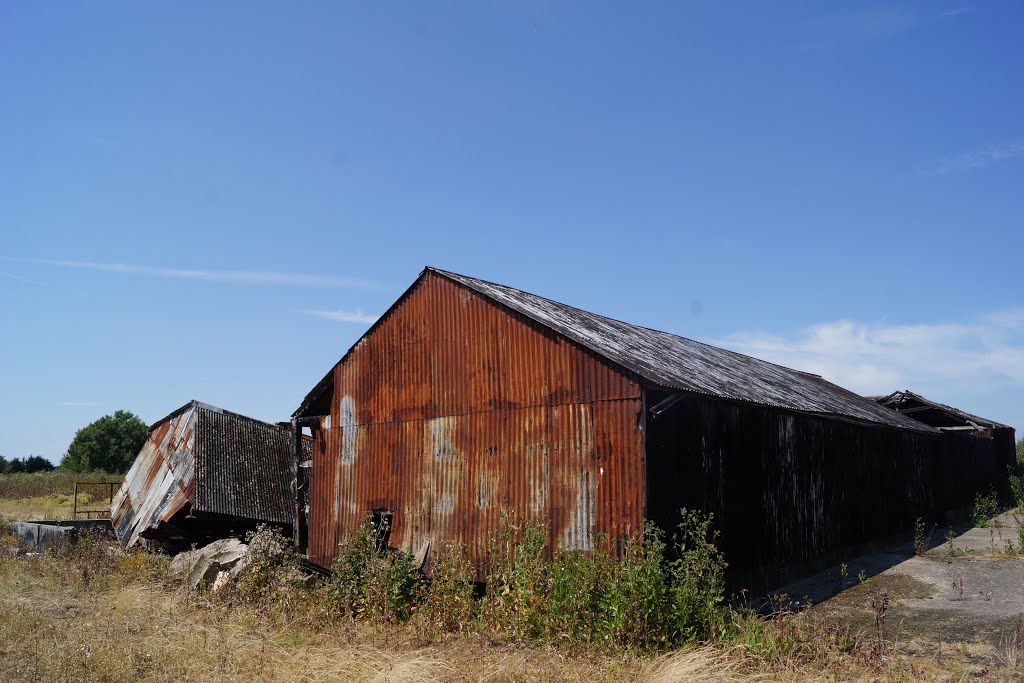 Old Barn by Mike Shields