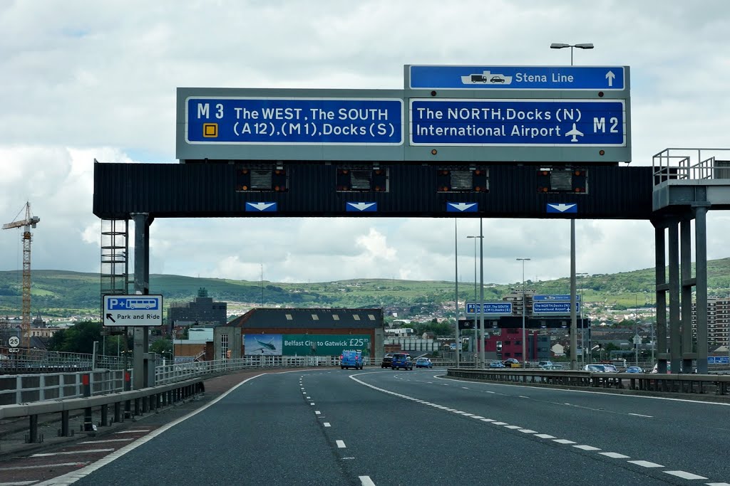 Sydenham Pass from Belfast City Airport towards City centre by ngvm