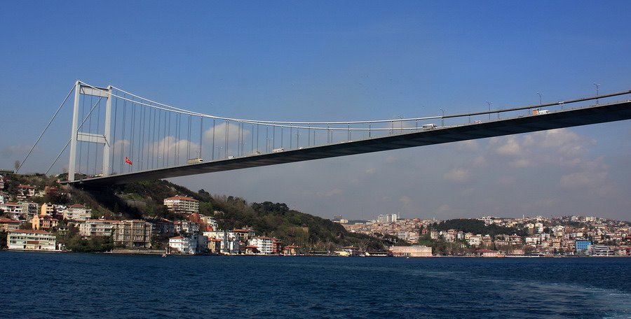 Fatih Mehmet Bridge by © Morrique