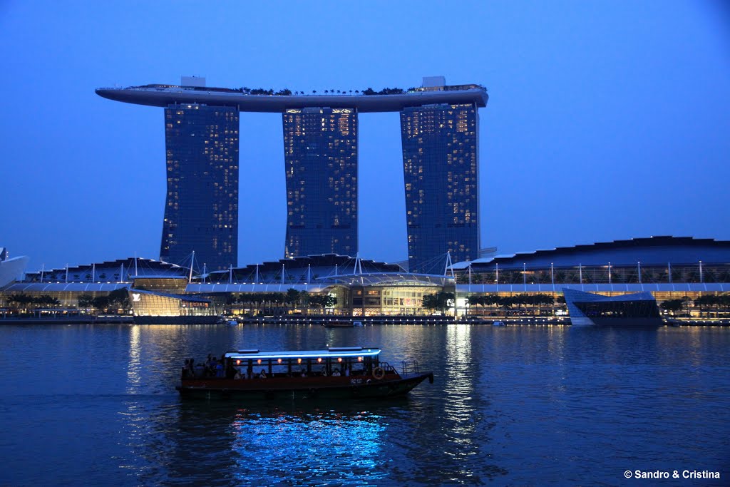 Singapore - Marina Bay Sands by Sandro & Cristina