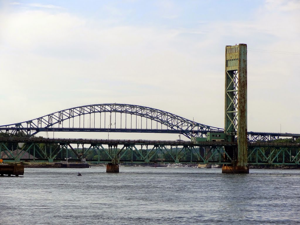 Piscataqua River Bridge by MementoMori