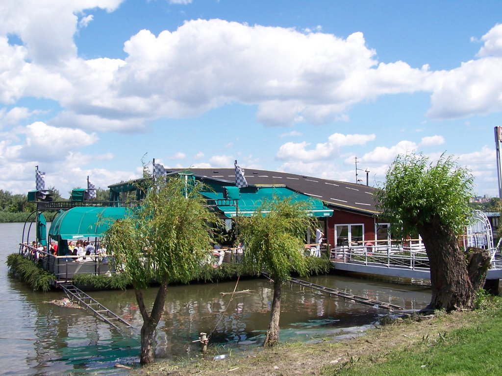 Floating Restaurant MONZA RACING CAFFE 1, Zemun, Serbia by Miša M.