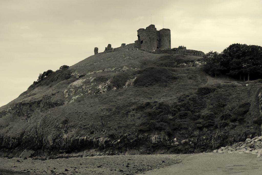 Criccieth Castle Wales by Grolwer