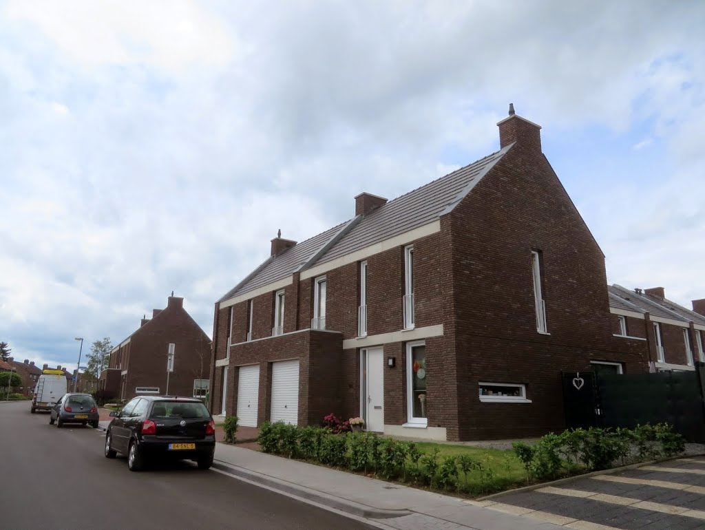 NL - Voerendaal - Spekhouwerstraat by Danny Danckaert