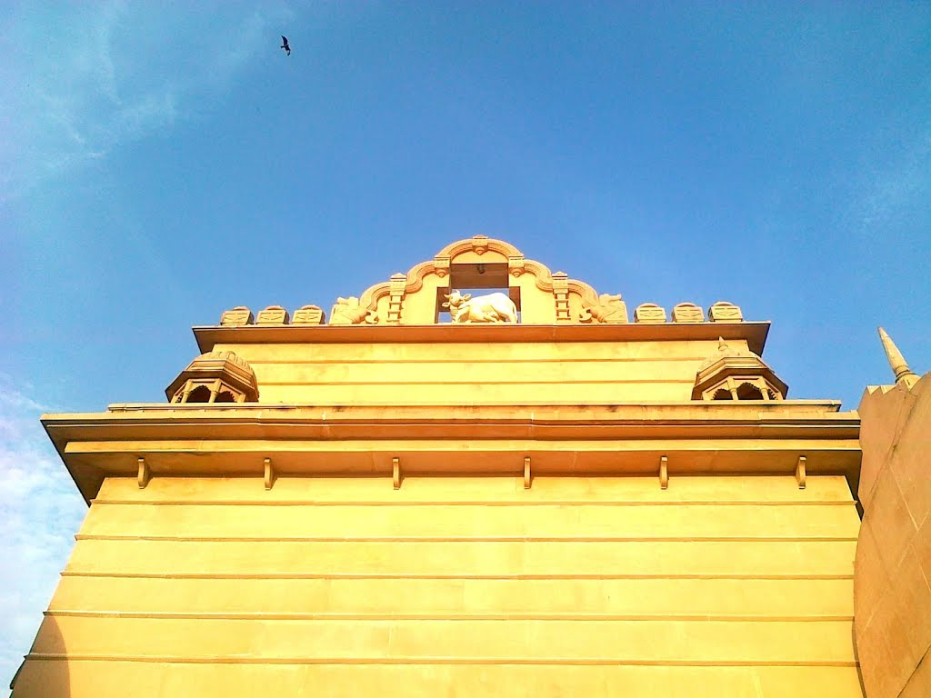 Jaggannath Ji Temple A.P.M.C. Market, Jamalpur Char Rasta Jamalpur Rd, Jamalpur, Ahmedabad by Brijesh Patel