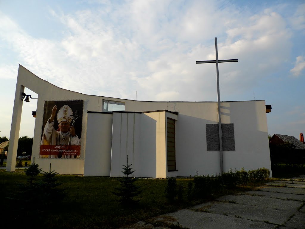 Kostol v Lieskovci / Church Lieskovec by Denis Ondriškovič