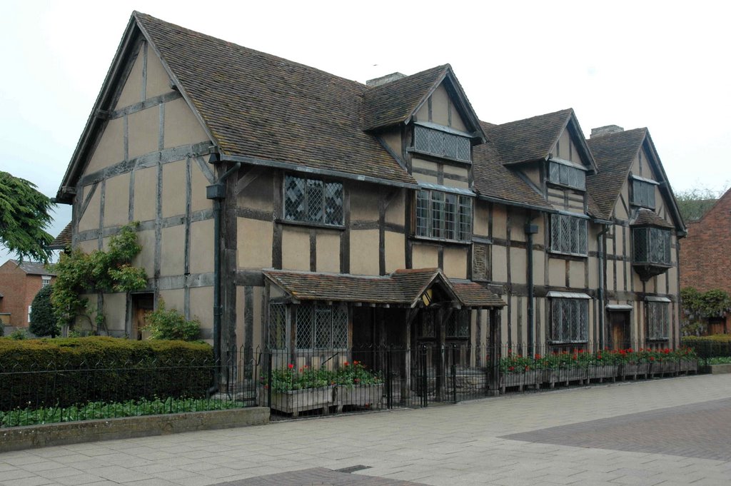 William Shakespear's birthplace by jpmunsie