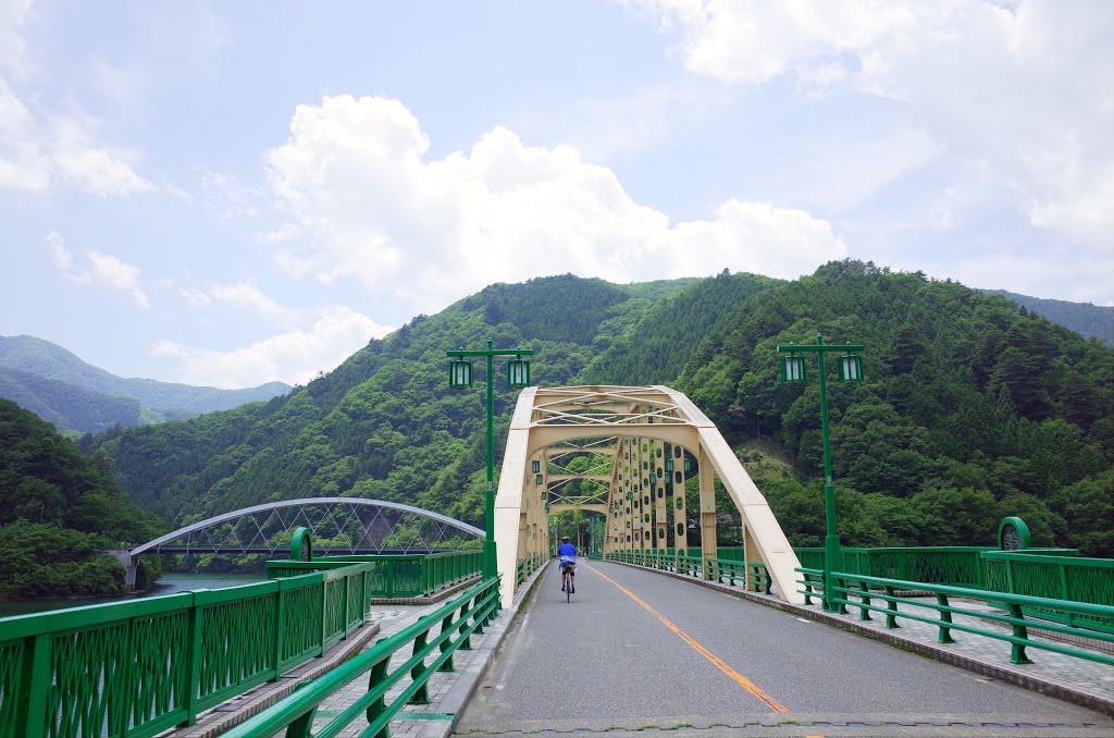 深山橋 by ValveSystem