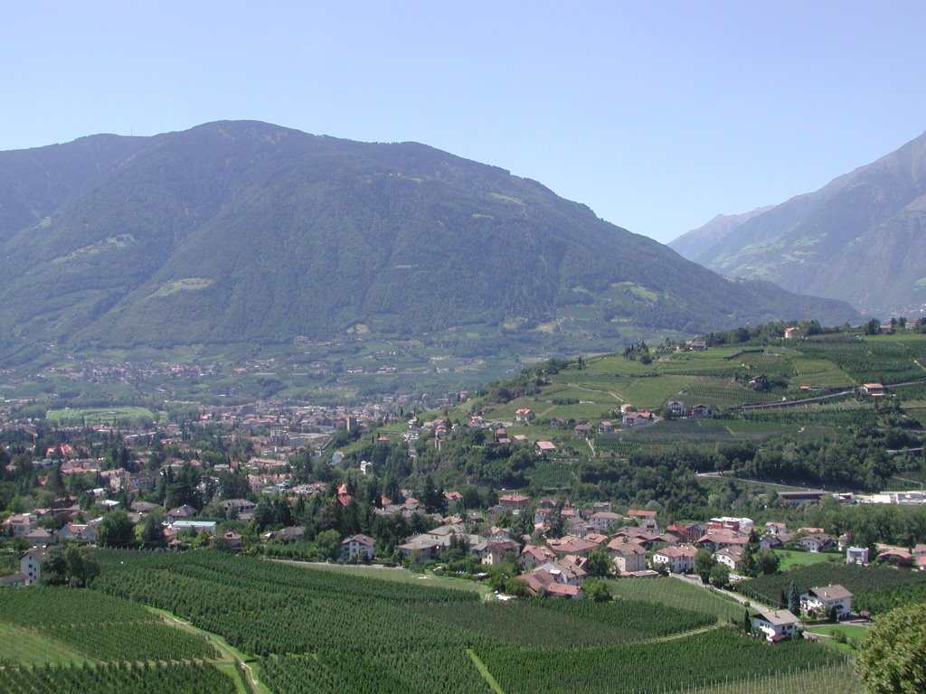 Meran direction Val Venosta by gmenato