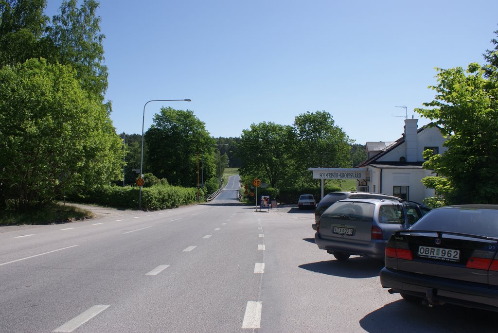 Dah Hammarskjölds väg, Uppsala by shiplu184