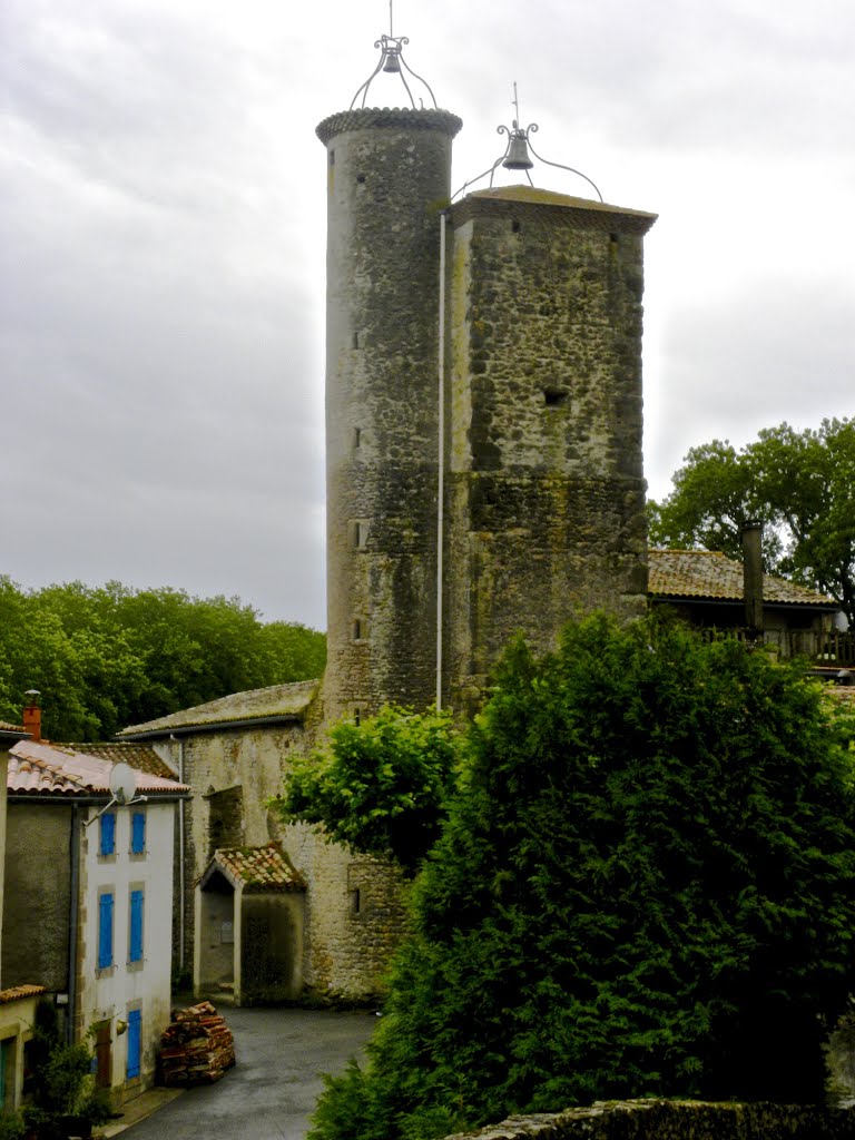 Sant Beneset de Rasés by Franc Bardou