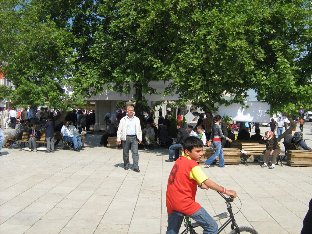 Bayramyeri meydanı DENİZLİ by mavibeyaz