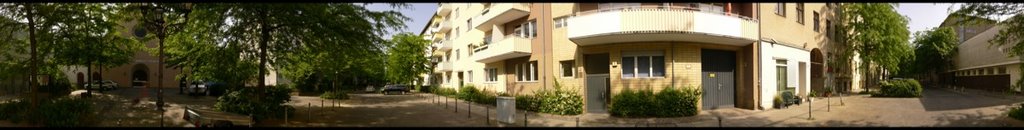 Moabit, Berlin, Germany by pancam.de