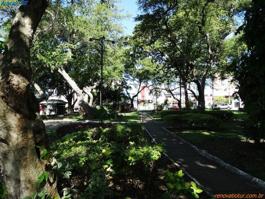 Praça da Bandeira - www.renovatiotur.com.br by Renovatio.tur.br - Turismo, Náutica e Pesca