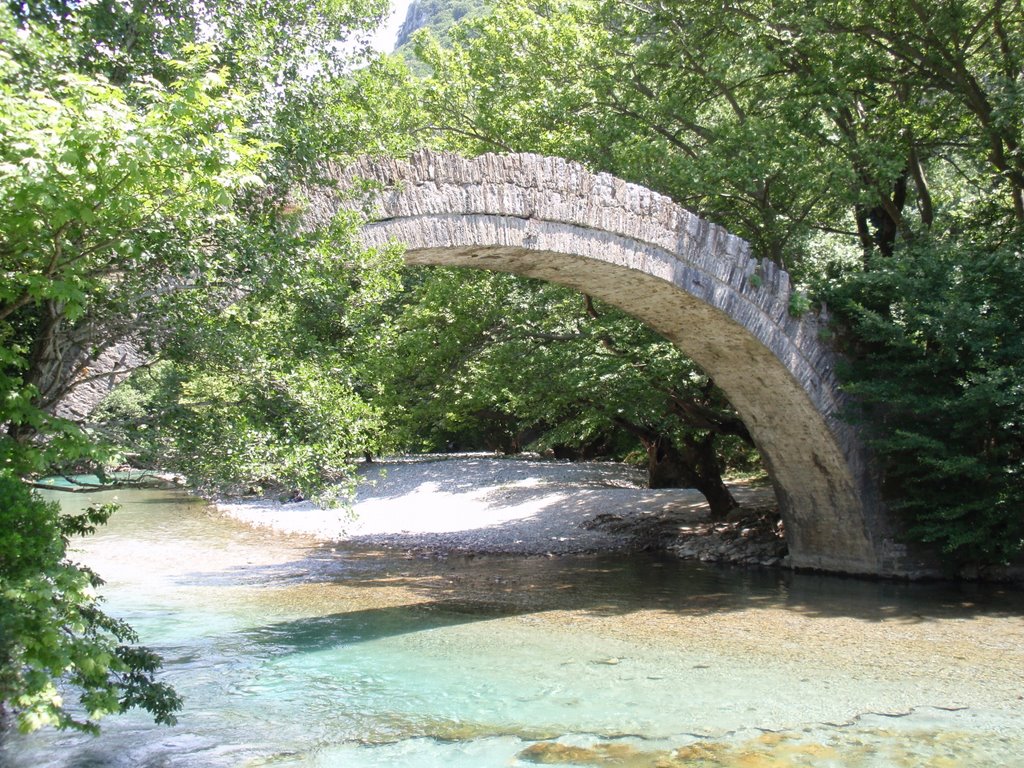 Voidomatis Bridge by Giorgos Manousakis