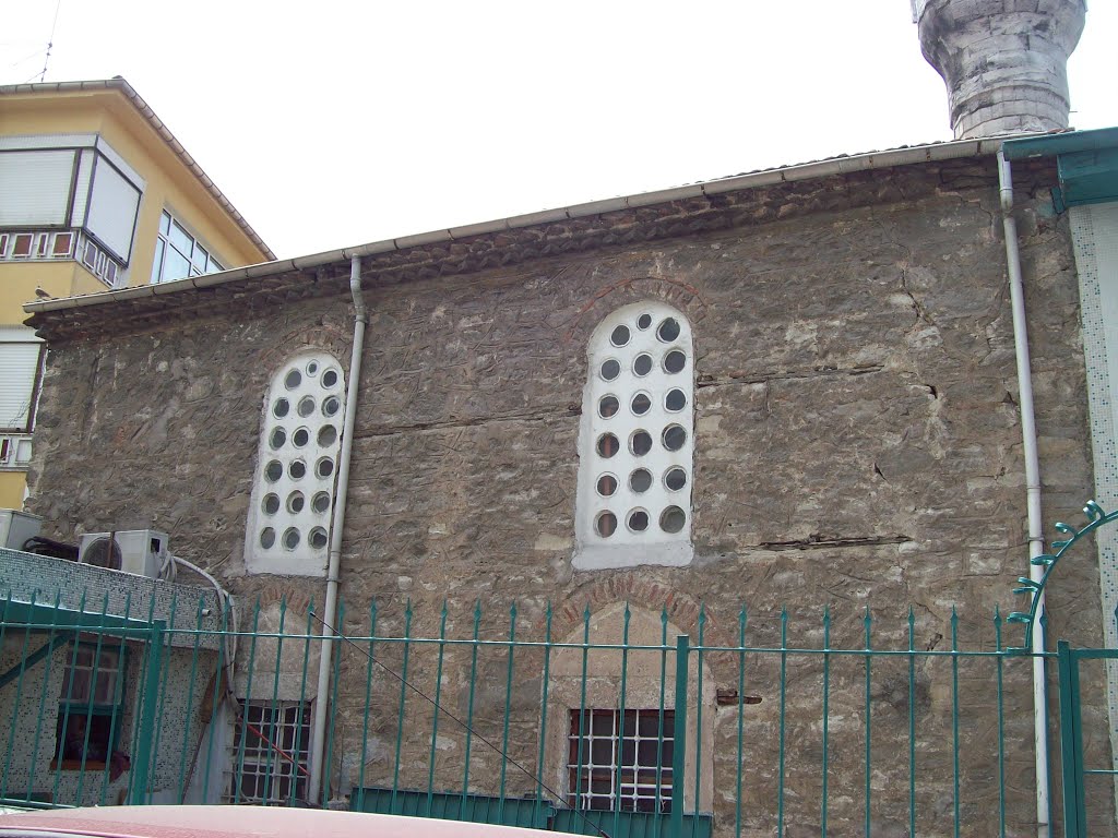 Arakiyeci Ahmet Çelebi Cami, Silivrikapı by cenan t