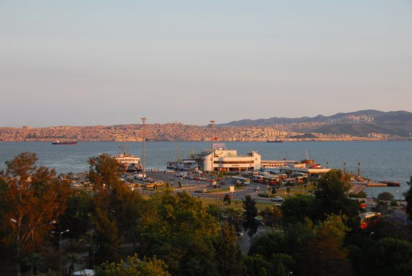 Bostanlı Kayihan_Bolukbasi by Kayıhan Bölükbaşı