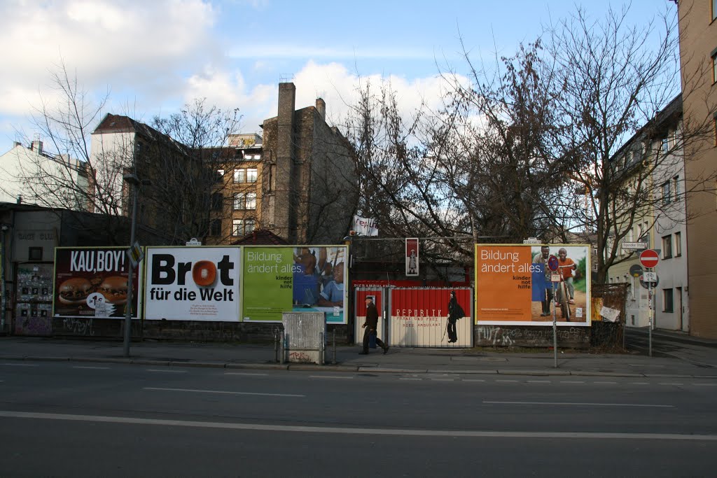 'Bildung und Brot', Republik Frank und Frei; Berlin-Mitte. by Carl030nl