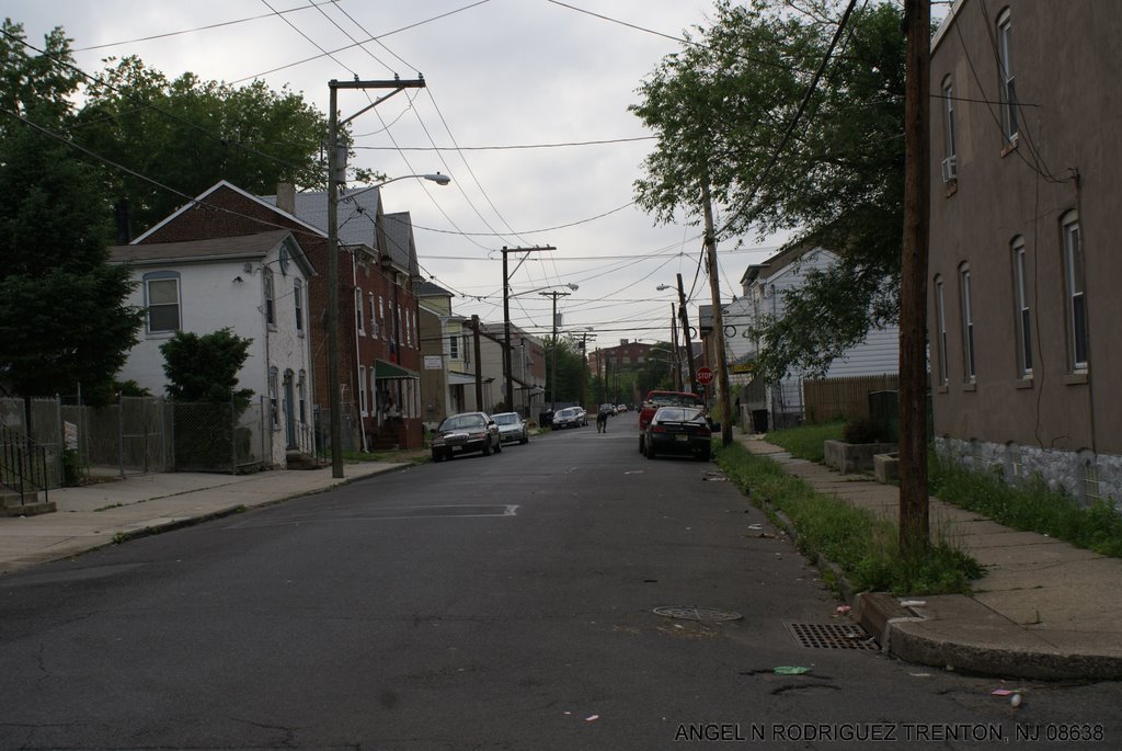 GIRARD AVE TRENTON, NJ by ANGEL N RODRIGUEZ