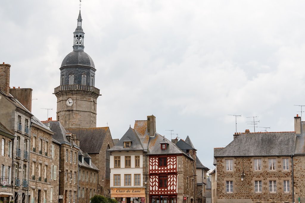 Eglise Saint-Jean by aurel.ebel