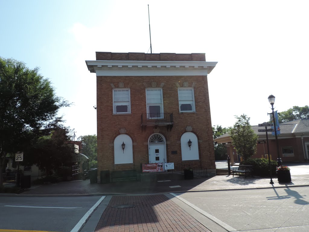 Fort Thomas Woman's Club., Fort Thomas, KY, USA by nevelo