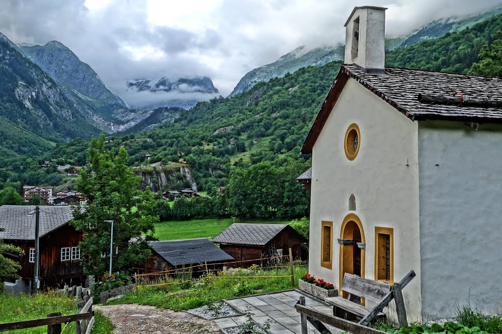 Fieschertal, Kapelle im Wichel by Merz_René