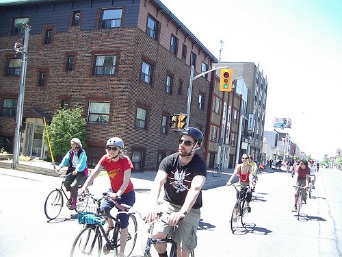 Bells on Bloor 2008 by CunninghamGandalf