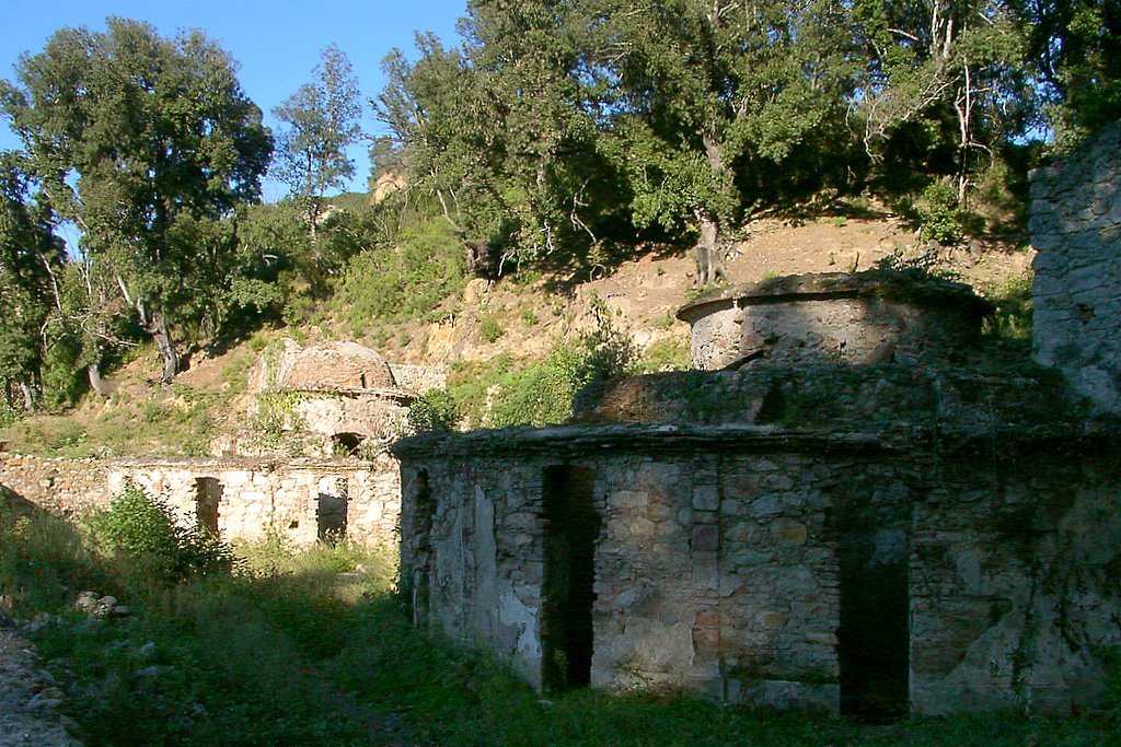 Anciens Bains de Puzzichellu by Faivre Thierry