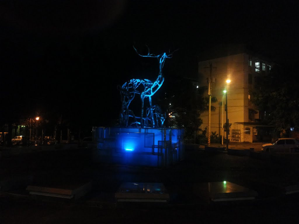 Statues des daims à Hsinchu (1) by Matopée