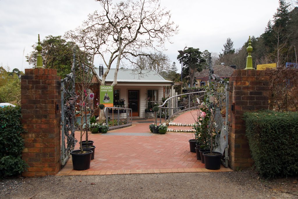 Cloudehill Nursery (2014) - the home of the Diggers Garden Club in Olinda. by Muzza from McCrae