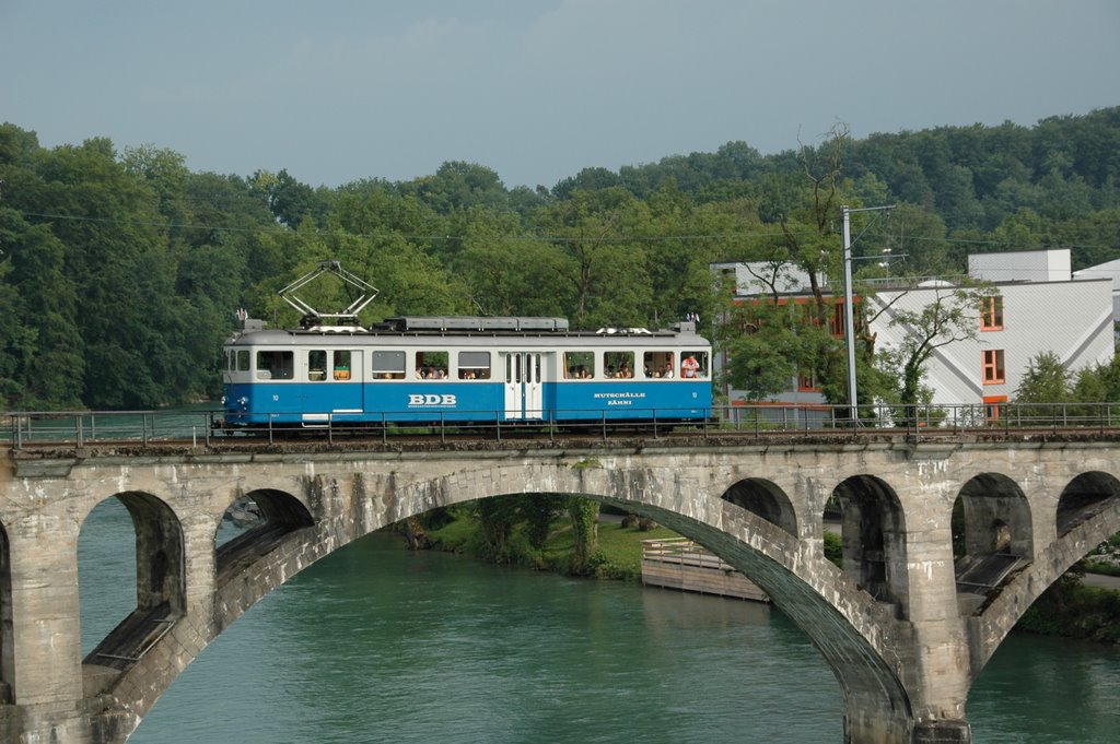 Rail bridge at Bremgarten, Switzerland by Matteo Corti