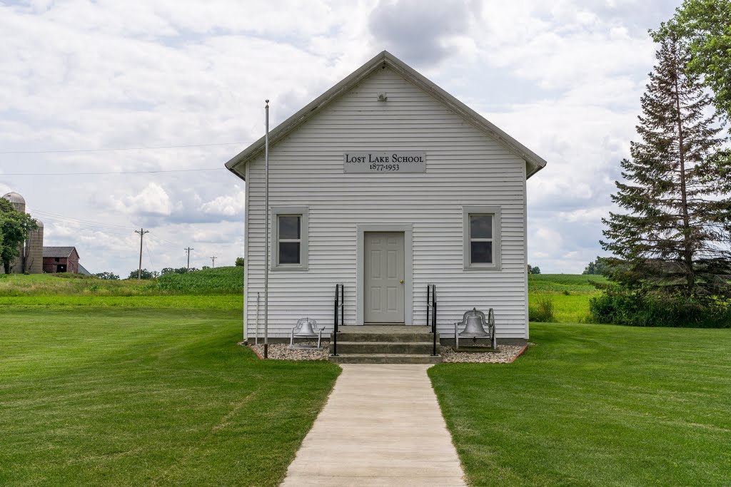 Lost Lake School 1877 - 1953 by D200DX