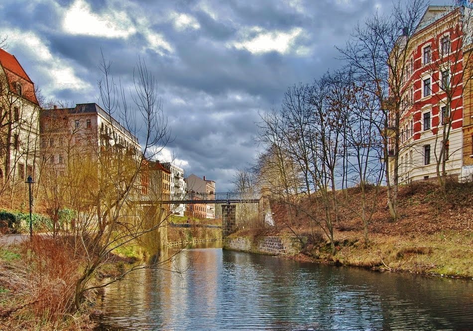 Leipzig-Lindenau-Aurelienbogen am Karl Heine Kanal! by Milan66