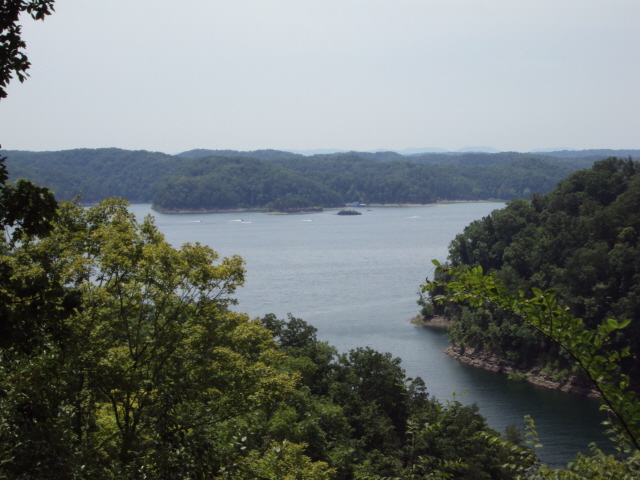 Lake Cumberland State Park Kentucky by vnvetlester