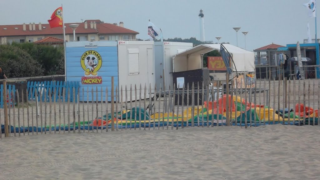 Club de plage Le Journal de Mickey, Plage Marinella, Anglet by A.L. Photography