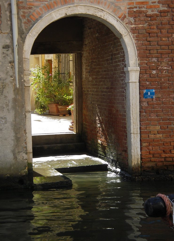 Cannaregio,Fondamenta della Misericordia by thornyhills