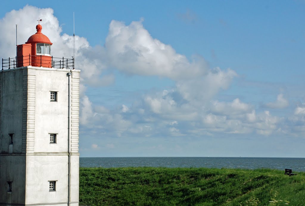 Vuurtoren "De Ven" by Hanno van Kamer