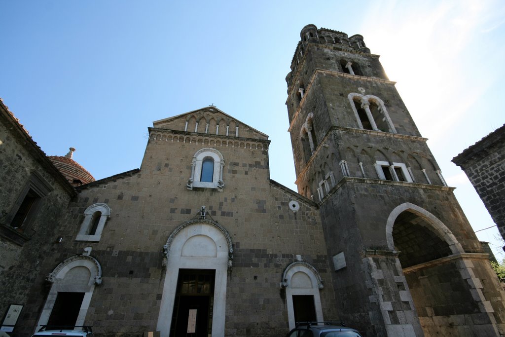 Caserta Vecchia (CE) by superjohn