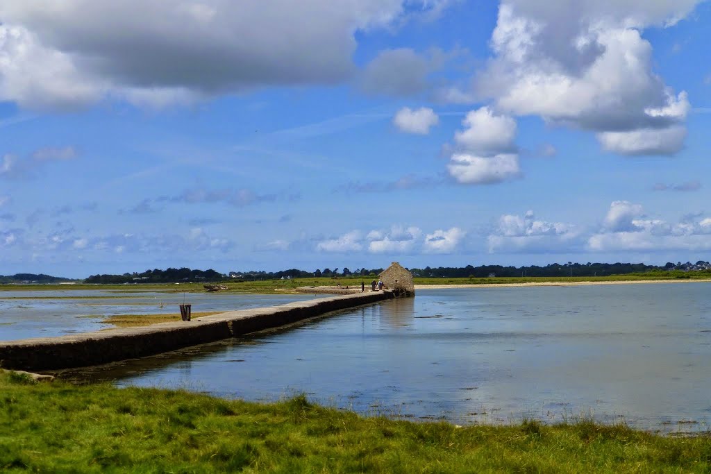 Ile d'Arz,moulin de Berno by Mataiva