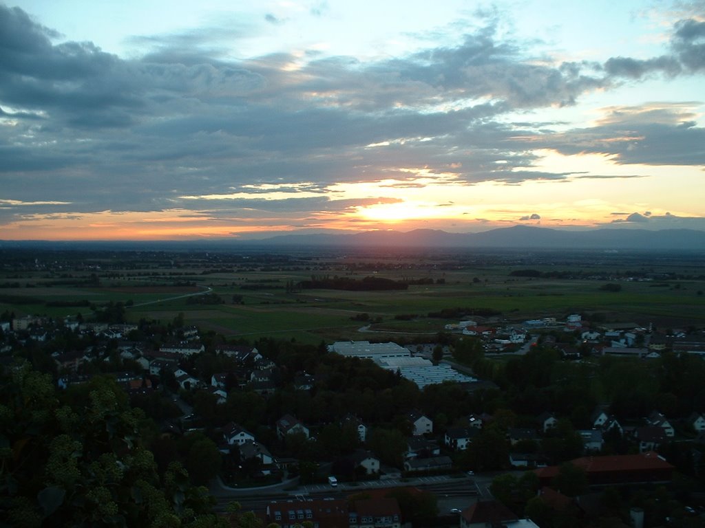 Abenddämmerung im Breisgau by khopan