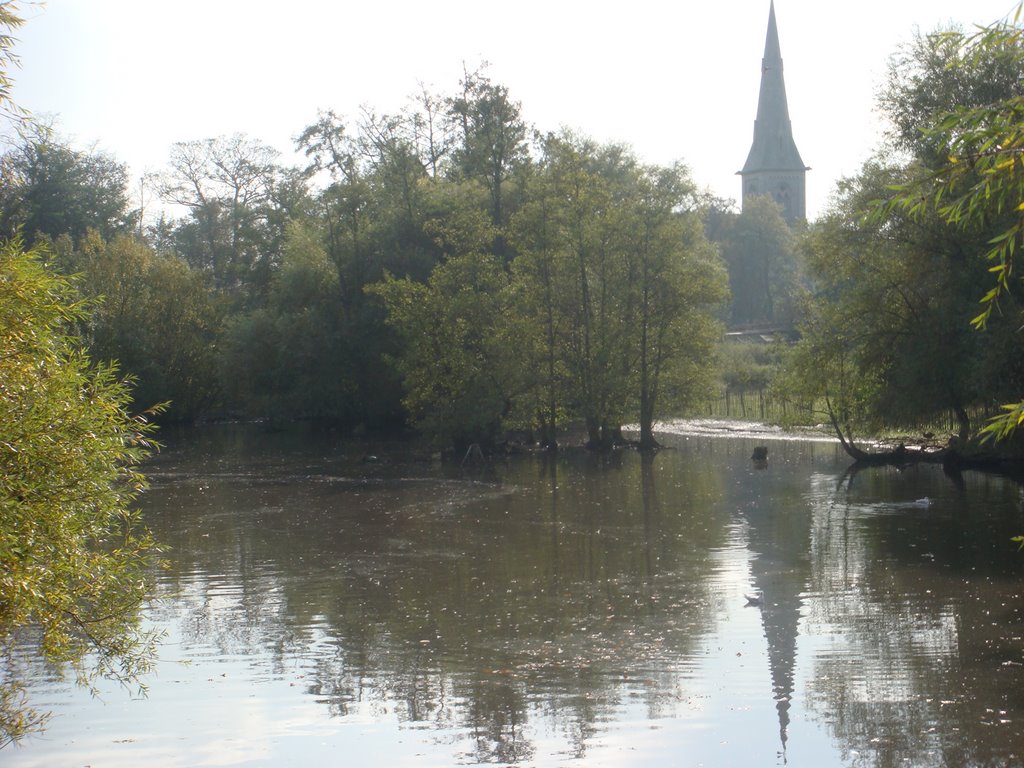 Mistley church by artur sula