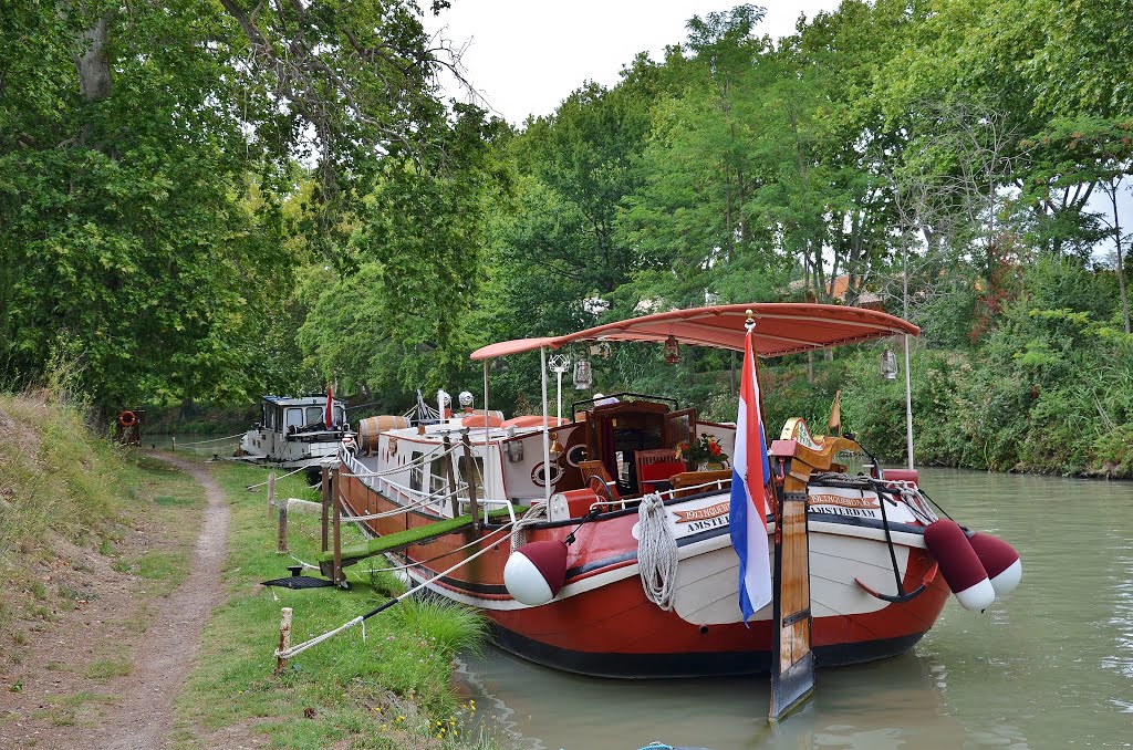 Magnifique bateau hollandais accosté sur le Canal du MIDI - Poilhes - HERAULT by Tahar 29