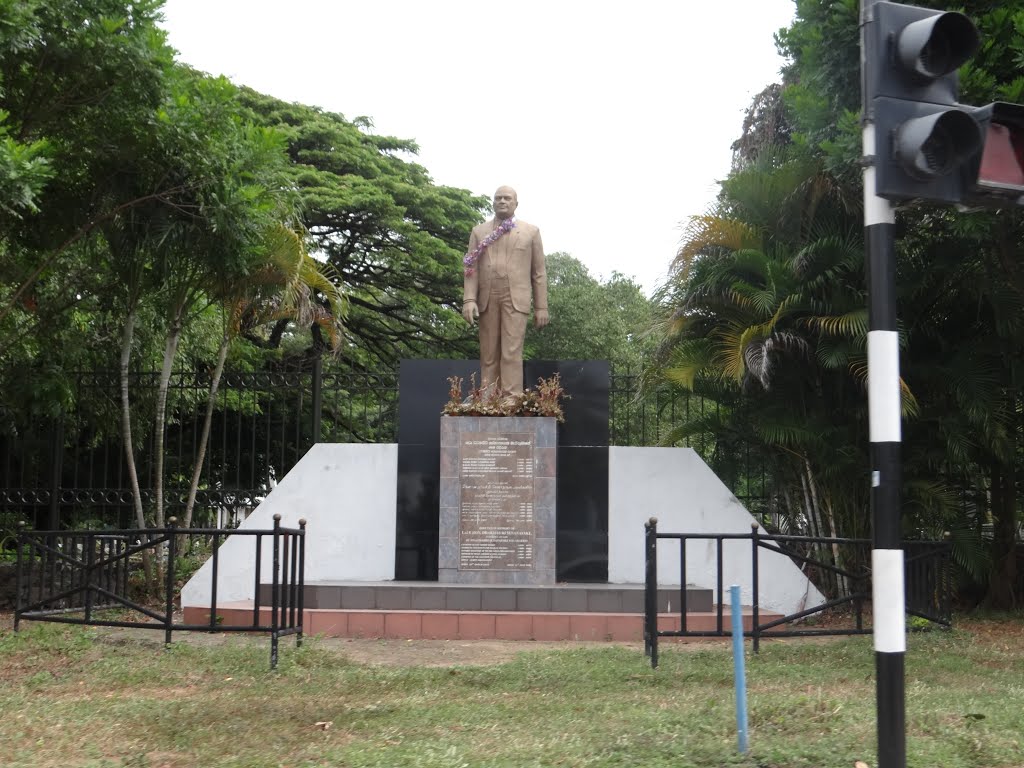 Gothamipura, Colombo, Sri Lanka by Senanayaka Bandara