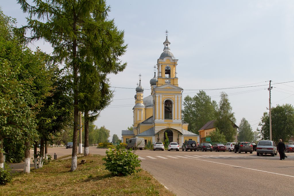 Ильинская церковь, Старица, Россия by Sergey Bushmarin