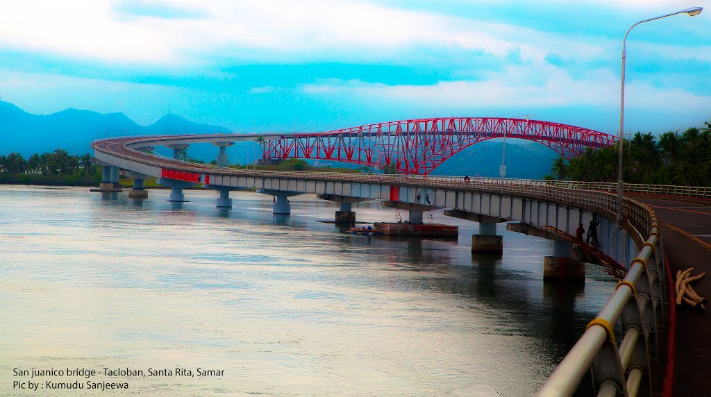 Pan-Philippine Hwy, Santa Rita, Leyte, Philippines by Sanjeewa Warapitiya