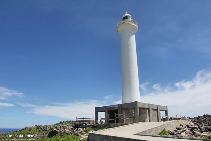 Light house in Zanpa Cape by Jude Sun