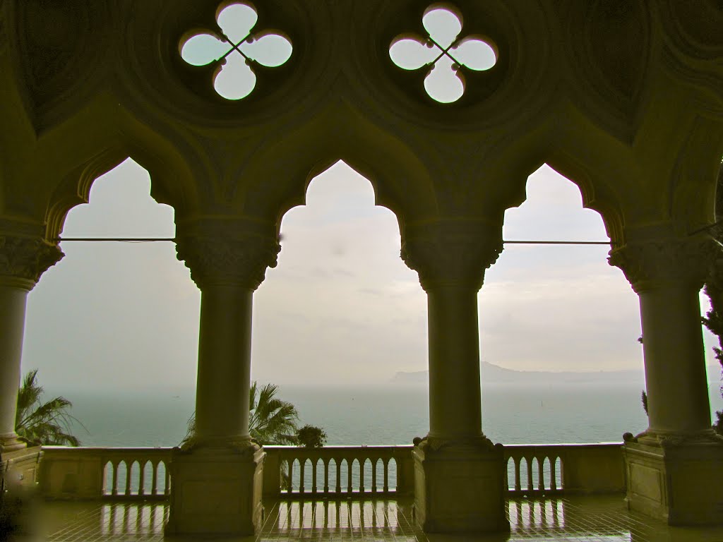 Isola del Garda, villa Borghese Cavazza by Daniel Wilk