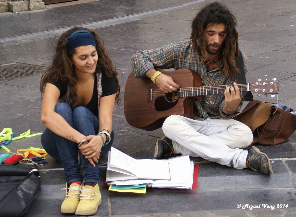 «Músicos» Place de la Bourse (Beursplein) - Bruselas - Bélgica by Miguel Veny