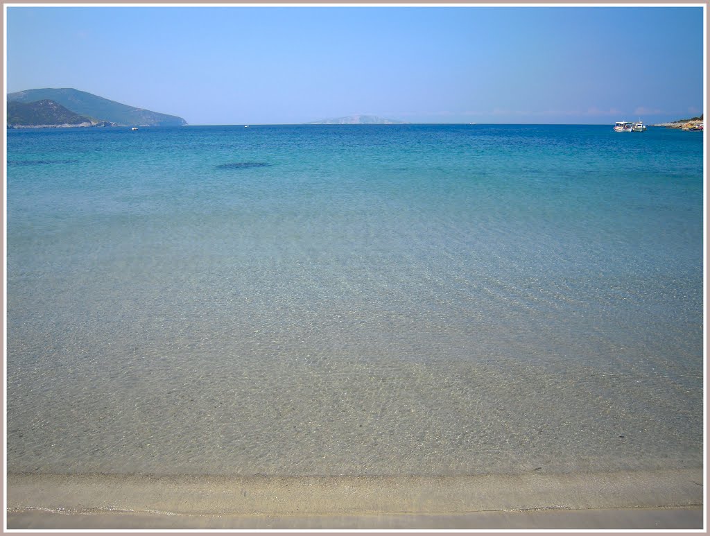 A dreamy beach at the northwest ... "Kyra Panagia", Skyros island by Christos Georgilakis